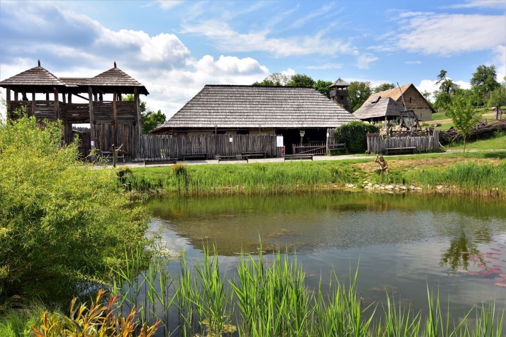 Archeoskanzen Modrá